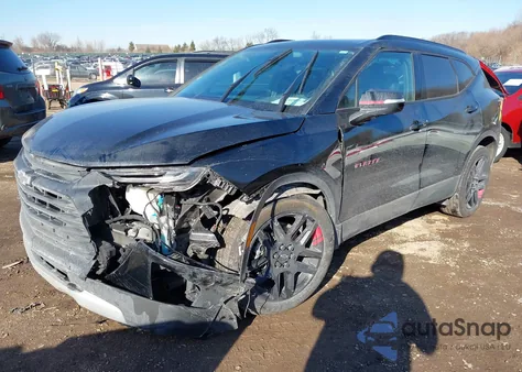 2022 Chevrolet Blazer Awd 3Lt z USA, uszkodzony, nr VIN 3GNKBJRS2NS214413